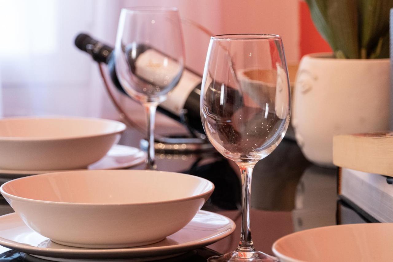 Apartamento Gran Via Central Lovely Private Apt In The Heart Of Chueca Madrid Exterior foto