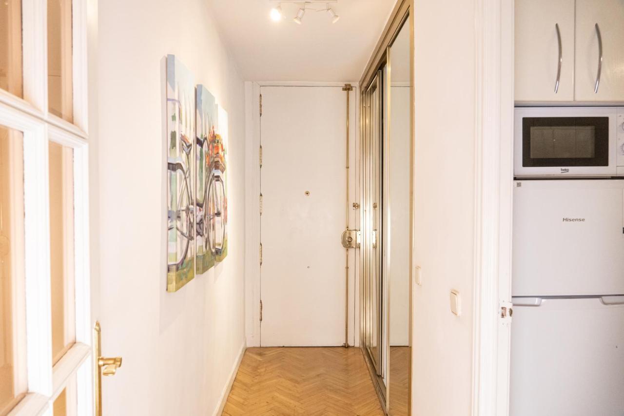 Apartamento Gran Via Central Lovely Private Apt In The Heart Of Chueca Madrid Exterior foto
